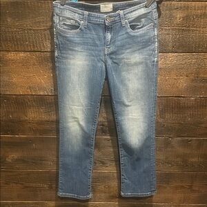 BKE Women’s Mid Wash Ankle Slim Jeans